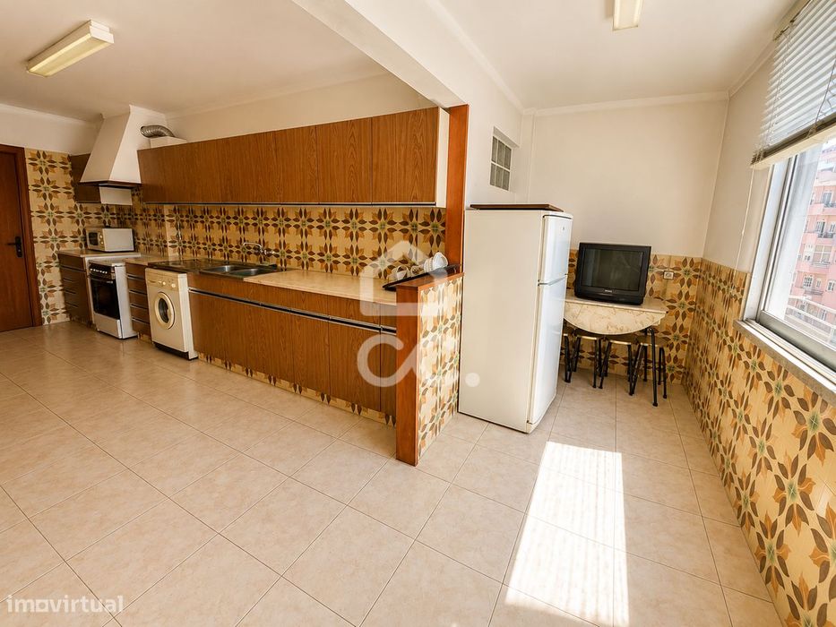 Apartamento T3 no centro de Alcobaça