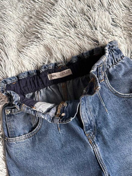Джинси Zara з високою посадкою для дівчинки на зріст 152см.