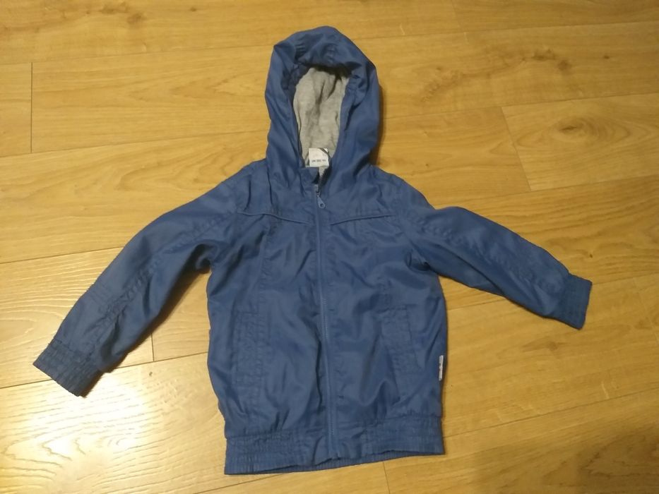 Kurtka cienka,  wiosenna jesienna, wiatrówka, rozmiar 86/92 plus czapk