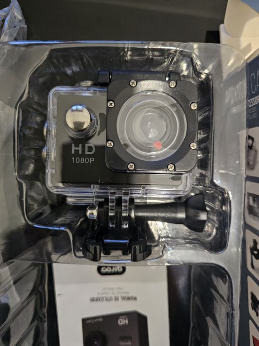 Action camera gimbal64585250225795122