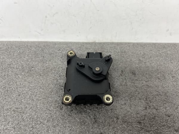 Motor da comporta da sofagem AUDI A4 (8D2, B5)