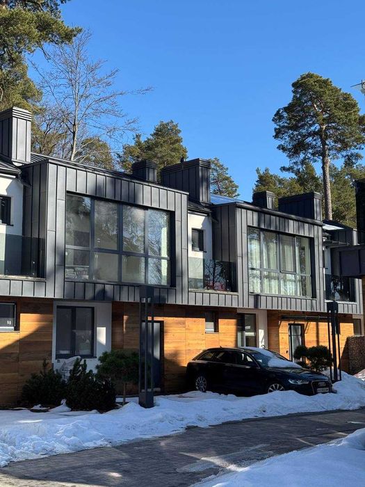 ПРОДАЖ котеджу у центрі с.Брюховичі, 135м2, центральні комунікації