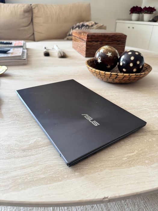 Asus Zenbook 14 UX425EA i5 8 GB 512 GB SSD