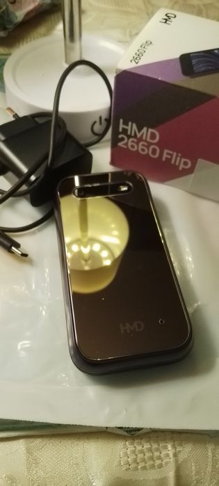 Мобильный телефон HMD 2660 Flip