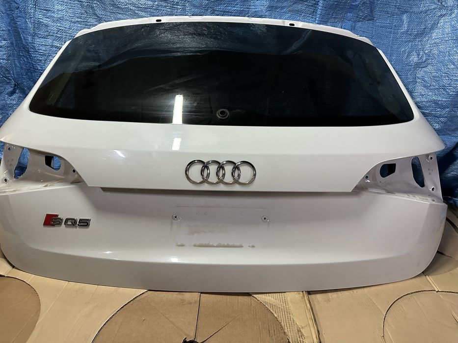 Klapa bagażnika Audi Q5 SQ5 8R LS9R