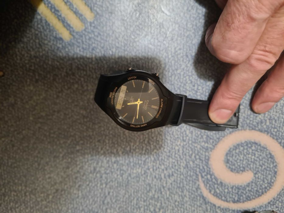 годинник  Casio AW- 90H