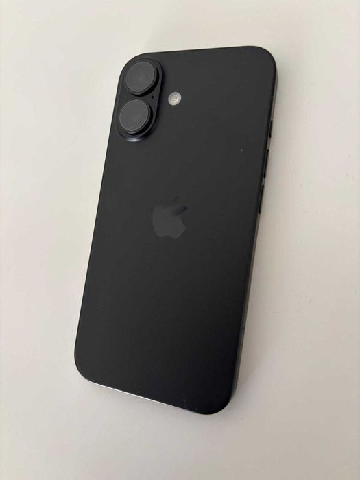 VENDO IPHONE 16 128Gb