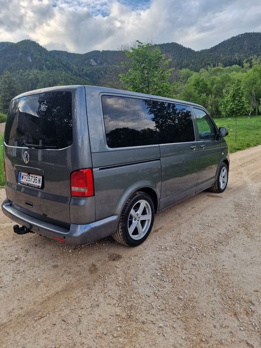 Volkswagen Caravelle