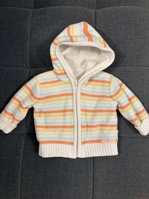 Ubrania niemowlęce r.68