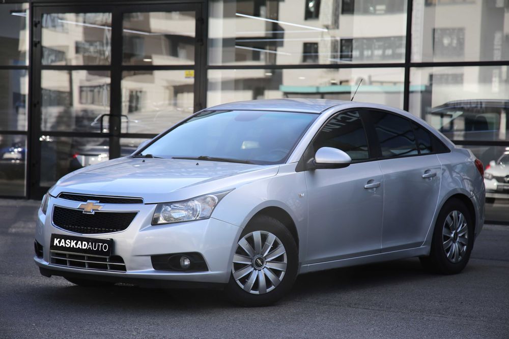 Продам Chevrolet Cruze