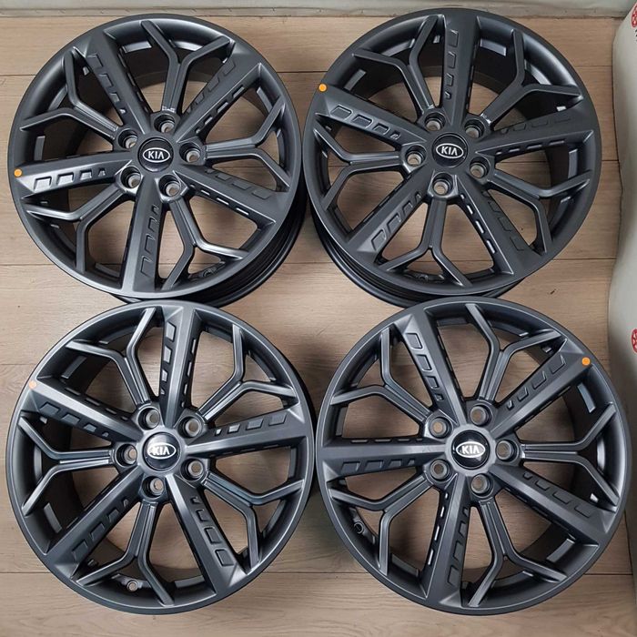 Диски Оригінал НОВІ Hyundai R18 5x114 Kona Santa Fe Tucson Mazda 3 6
