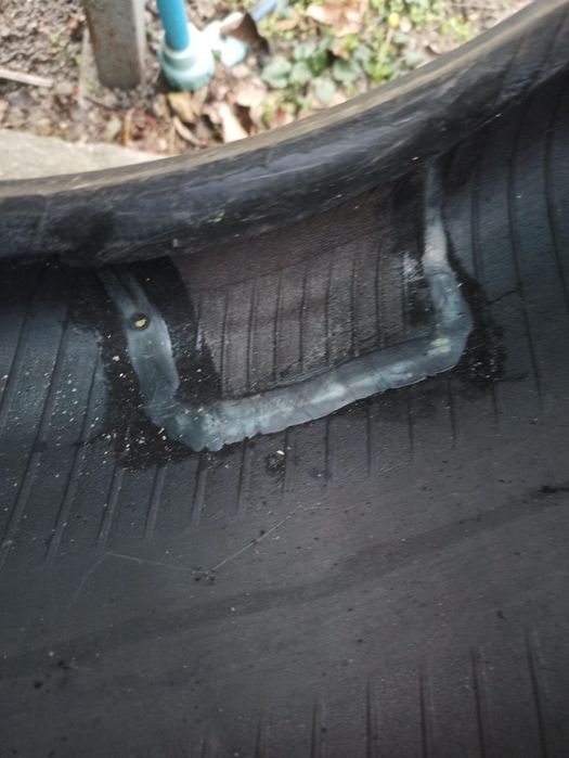 Зимова резина ( комплект) Бріджстоун. Розмір 205/55 R 17