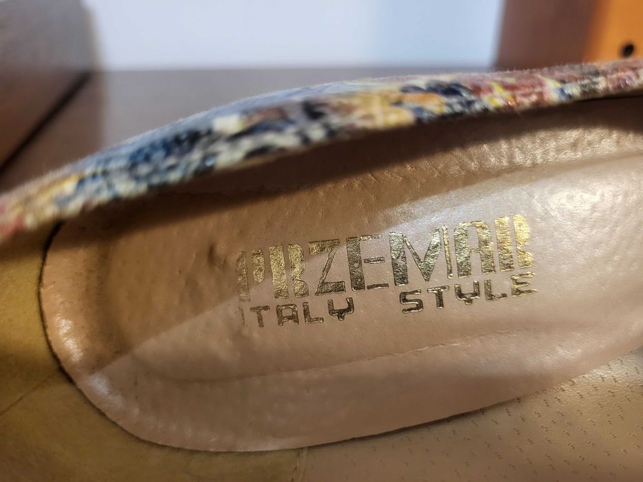 Szpilki kwiaty - długość wkładki wew 24,5 cm (38) - bdb