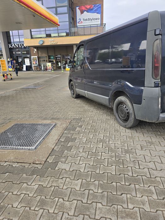 Renault trafic 2002 r 1.9 d 3 osobowy