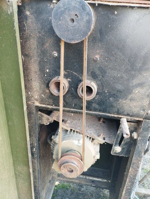 Деревообробний універсальний верстат