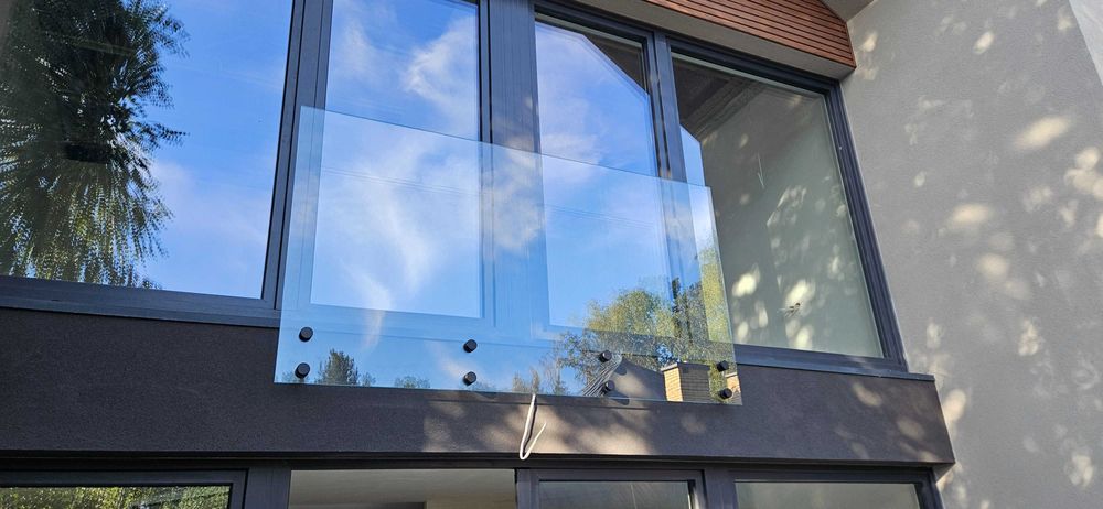 Balustrada całoszklana, balustrady ze szkła, balustrada francuska