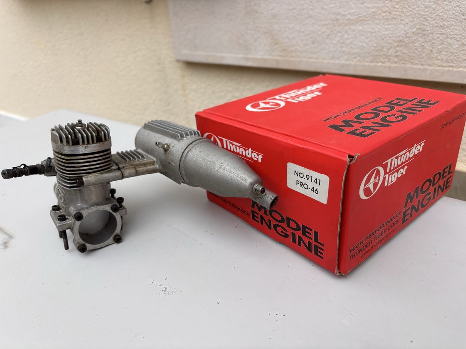 Motor de aeromodelismo thunder tiger 46 pro