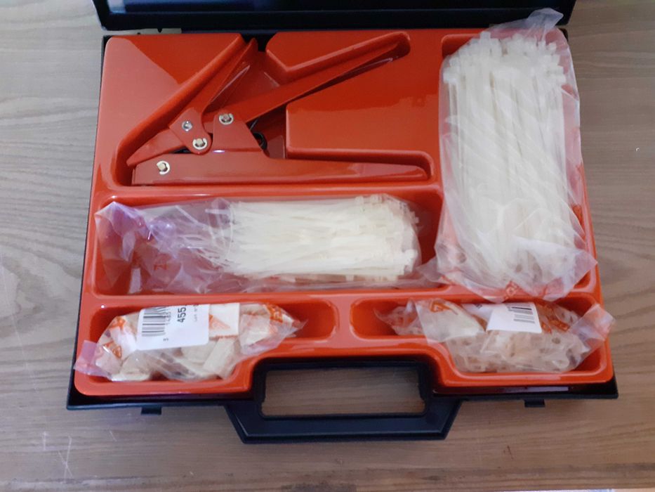 Kit 60 Peças Abraçadeiras Nylon Com Fivelas - Organização E Reparo Automotivo