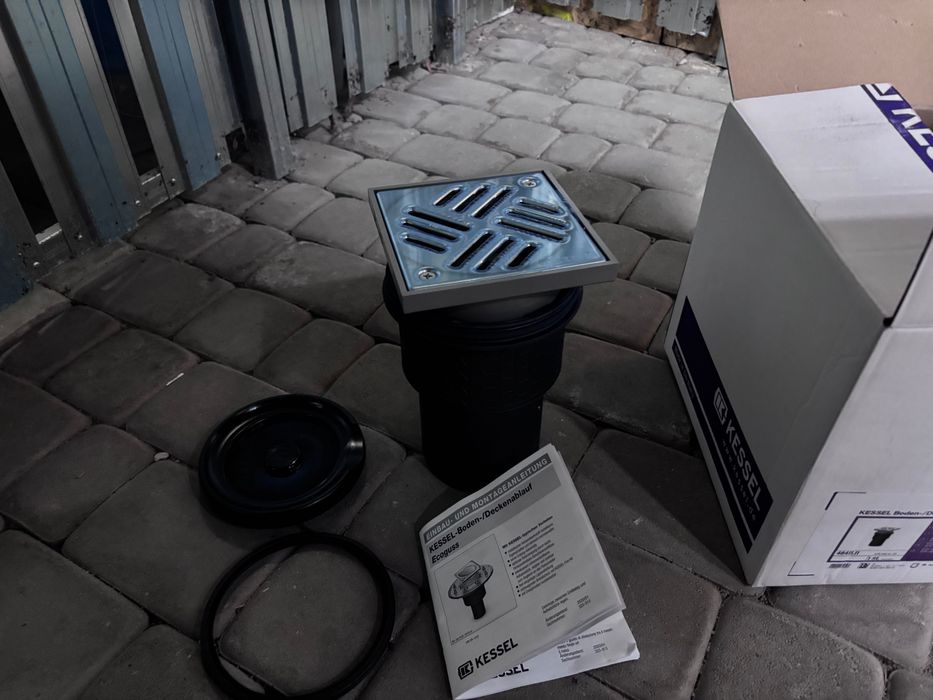 Wpust Kessel DN 100 odpływ pionowy Ecoguss 48411.11