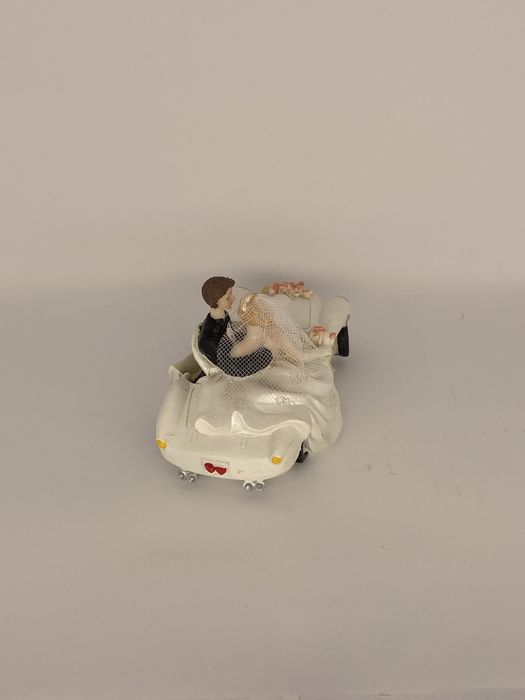 Figurka para młoda na tort ślubny