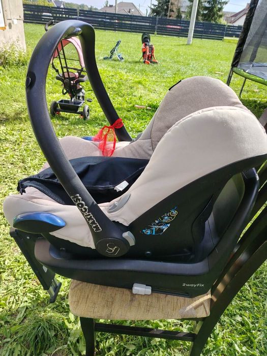 Fotelik nosidełko  do samochodu Isofix Maxi Cosi