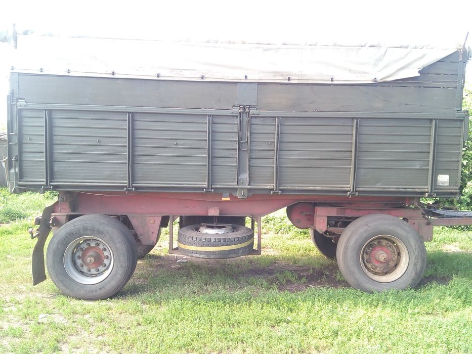 Ман самосвал з прицепом самосвалом