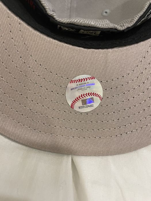 New Era 59 chapéu como novo