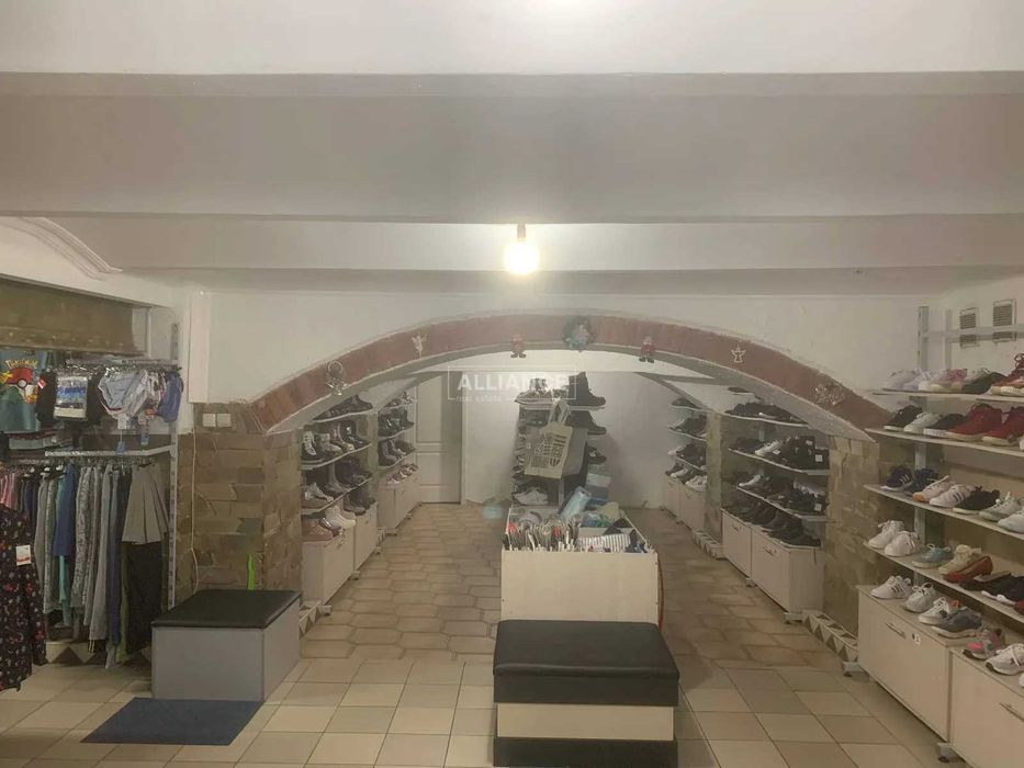Продаж комерції 85м2 в самому центрі міста, вул.Леся Курбаса