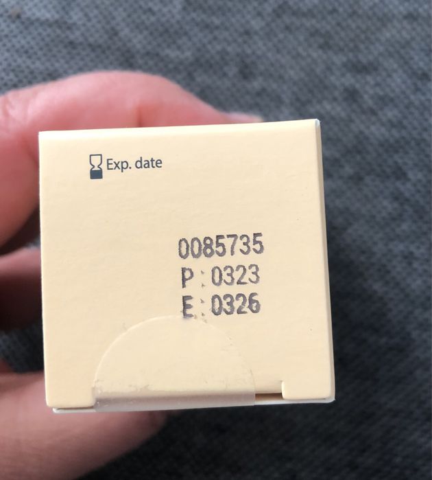 Serum rozświetlające Numee Vitamin Power z witaminą C 5%