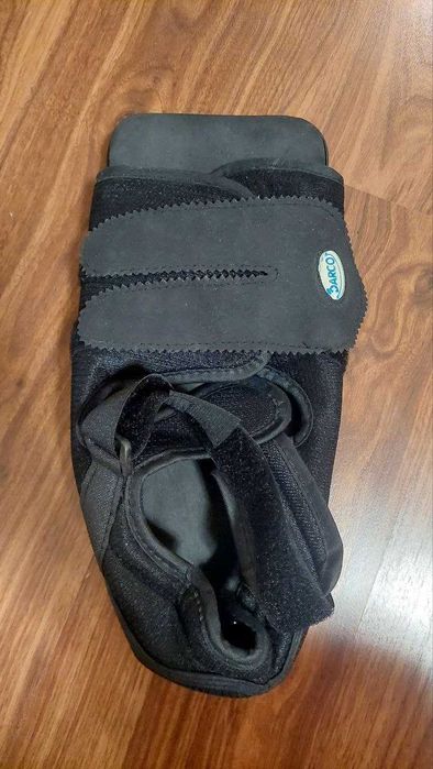 Медичне ортопедичне взуття для ходьби в гіпсі