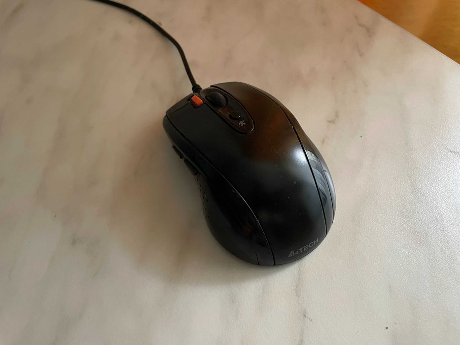 Dell OptiPlex 7020 + монітор Fujitsu + клавіатура + миша+вебкамера