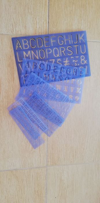 6 réguas de letras e números