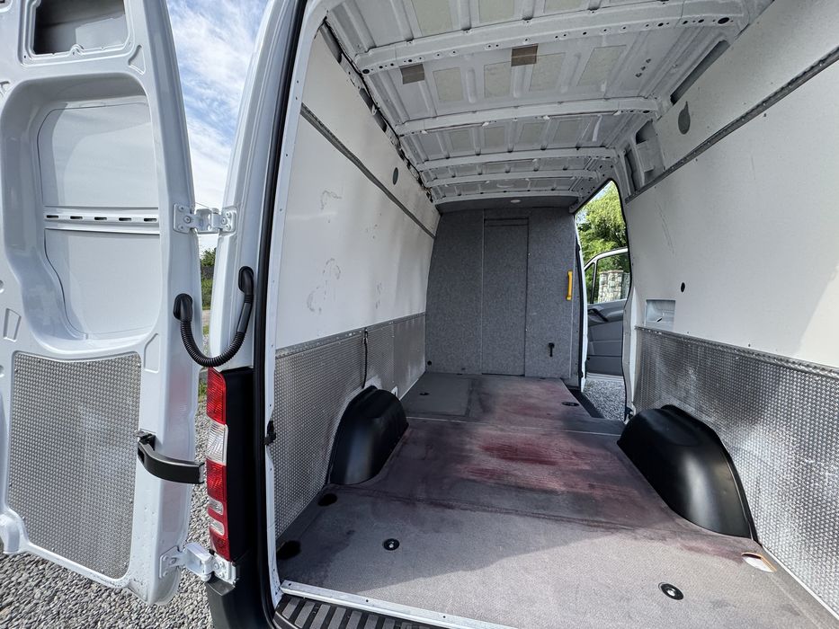 Mercedes-benz sprinter 316