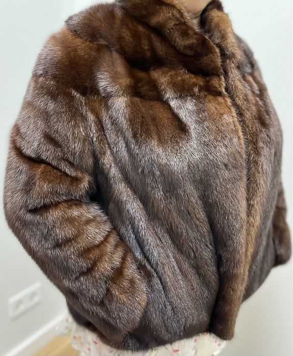 Норкова шуба коротка 48-50 (L)
