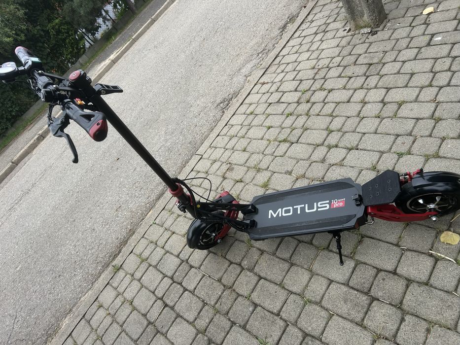 Motus pro 10 hulajnoga elektryczna