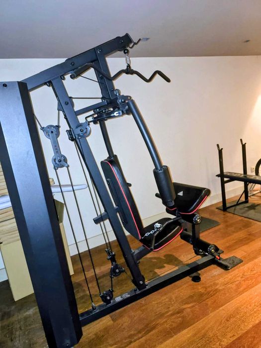 Máquina de Musculação Adidas Home Gym – Excelente Estado