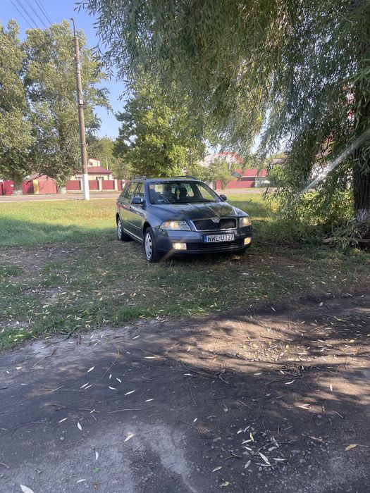 Продам машину 2500