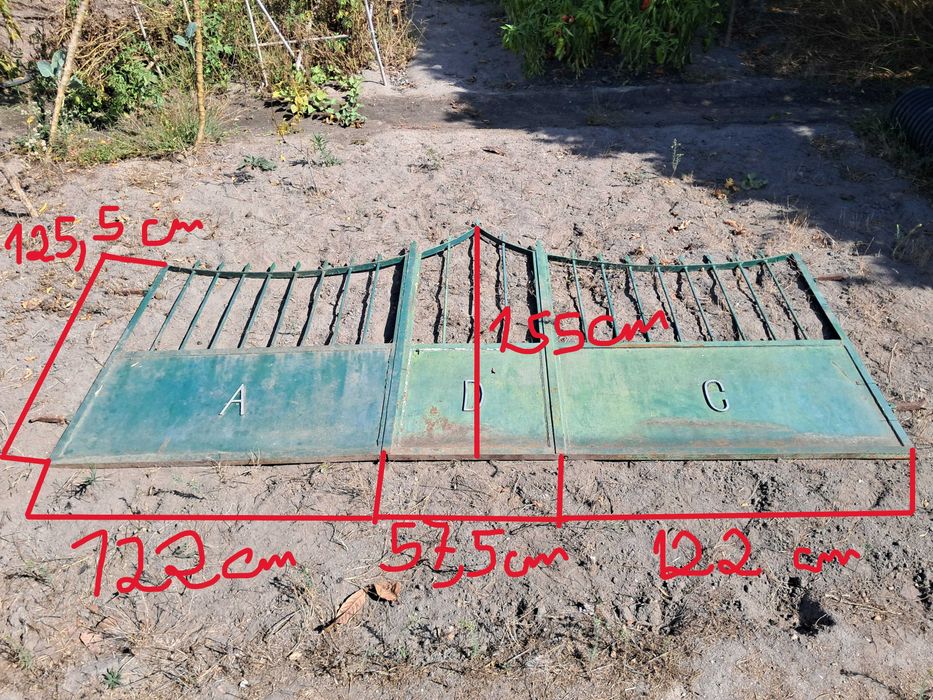 Portão de entrada em ferro