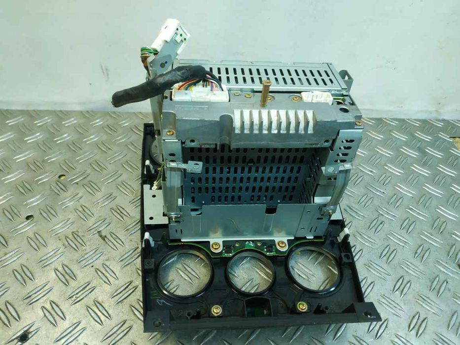 Mazda 6 GG 02-08 магнітола  EL9575 GJ6G66DSXE02