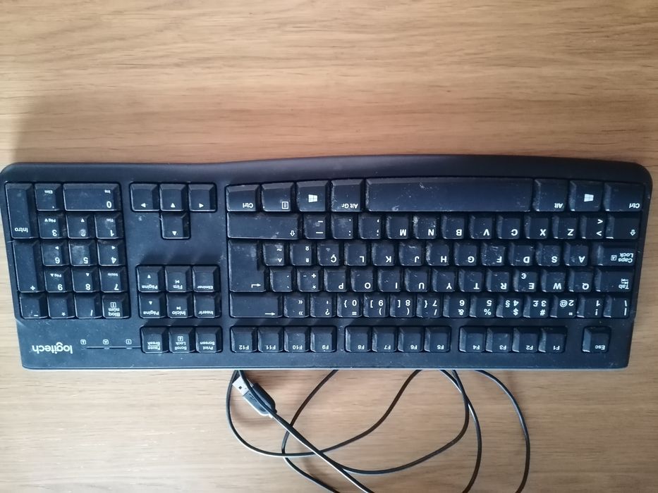 Teclado usado lochitec512406521056471040