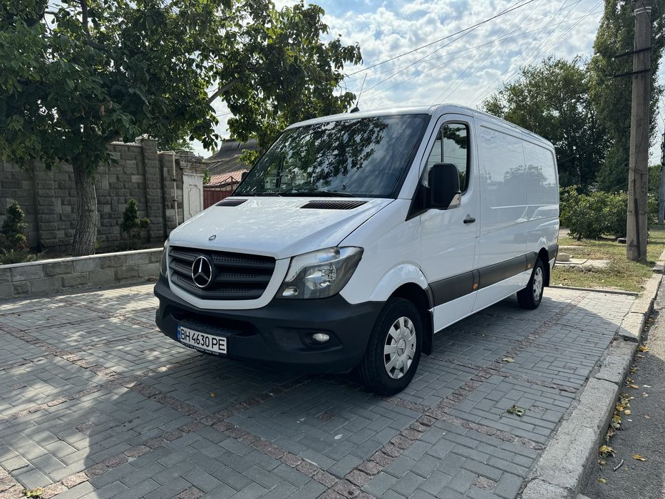 Мерседес Спринтер 216 , 2017.