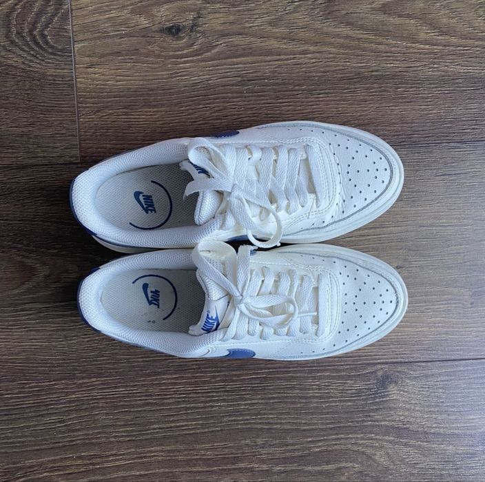 Кросівки жіночі Nike Court Vision Alta 38