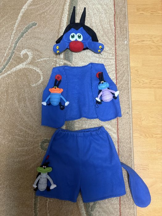 Костюм Оггі і Кукараччі