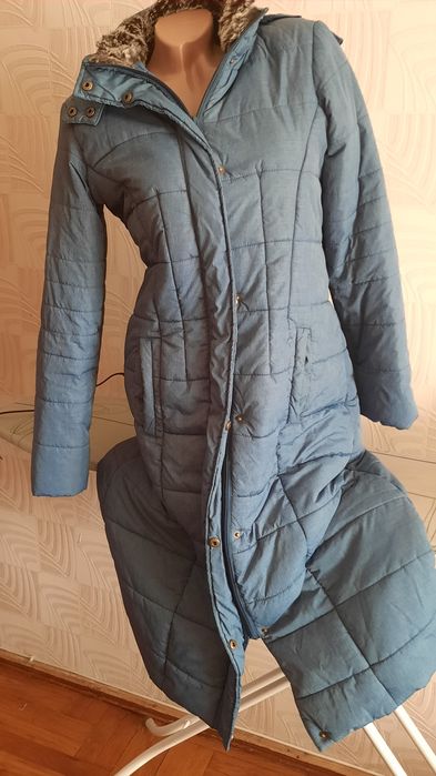 Класна довга куртка