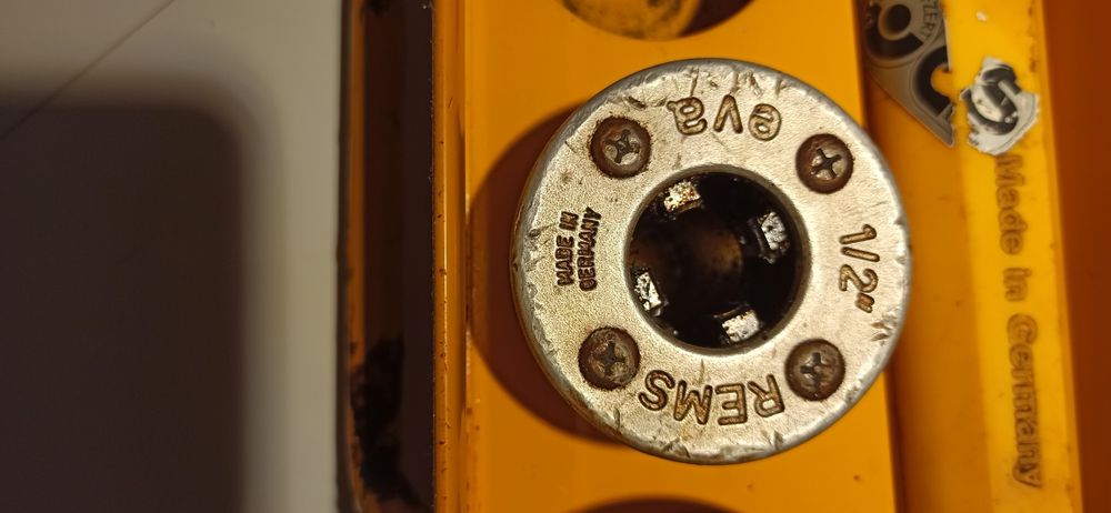 REMS EVA Matriz de roscar manual usado