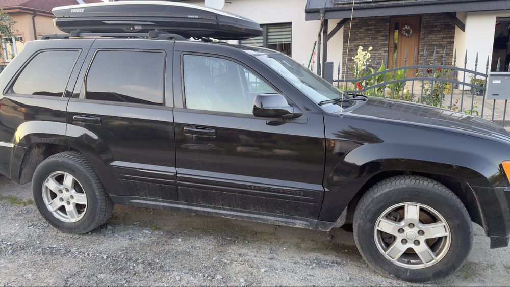 Sprzedam samochód osobowy marki Jeep Grand Cherokee