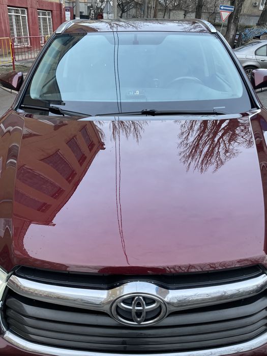 Продам автомобиль Тойота