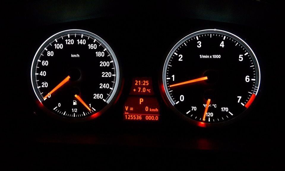 BMW Европейские шкалы E60 E61 E70 E71 E90