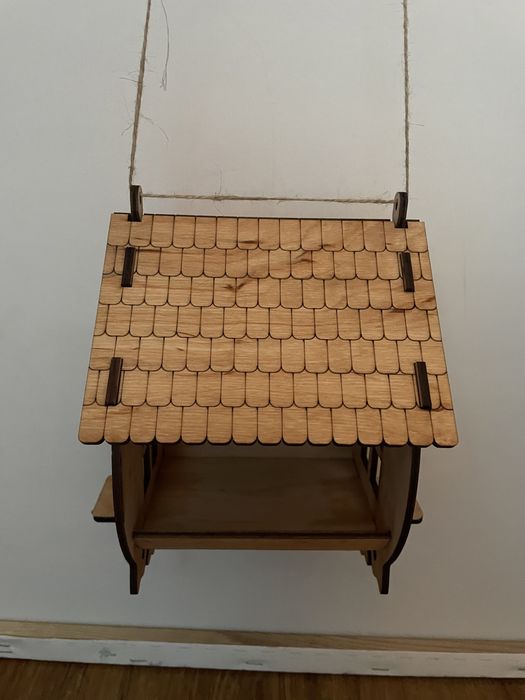 Годівничка - кормушка для пташок