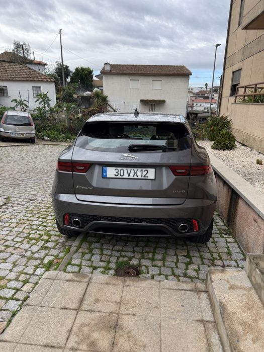 Jaguar e-pace muito estimado
